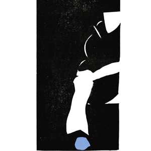 Sitzender Mann mit blauem Fuß